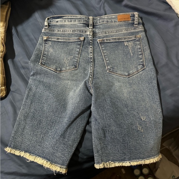Judy Blue Jean shorts size small - Picture 2 of 3